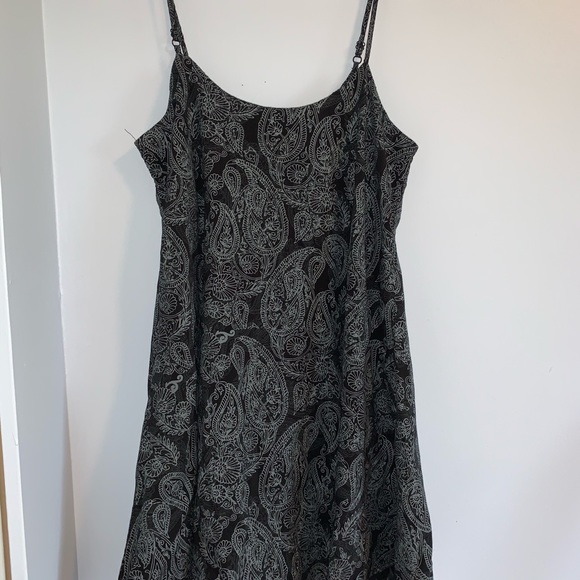 Summer Dress - Picture 2 of 4